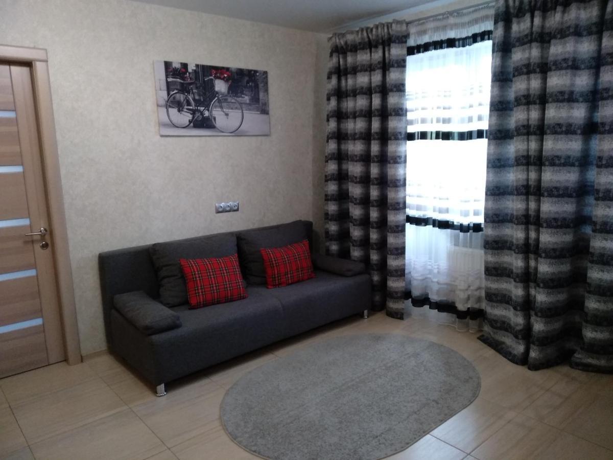 Luxuri Apartments Tsjernihiv Eksteriør bilde